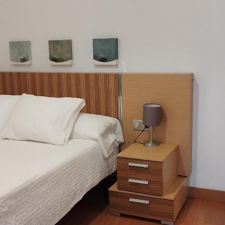 Apartamento Torres19 Apartment Seville Ngoại thất bức ảnh